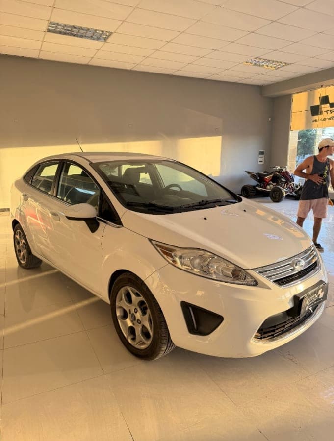 Ford Fiesta KD 4 puertas