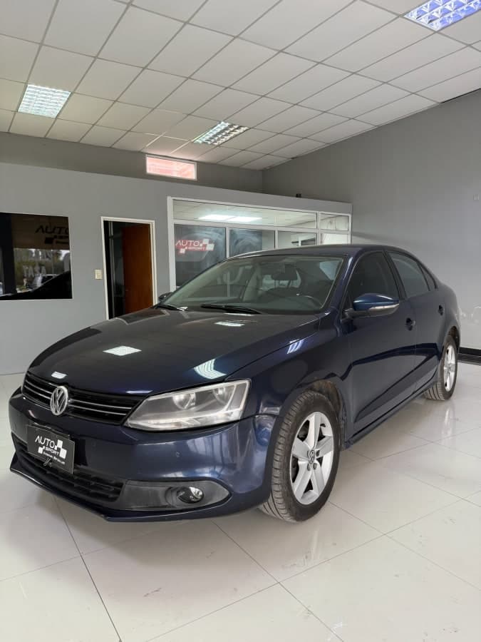 Volkswagen Vento TDI DSG